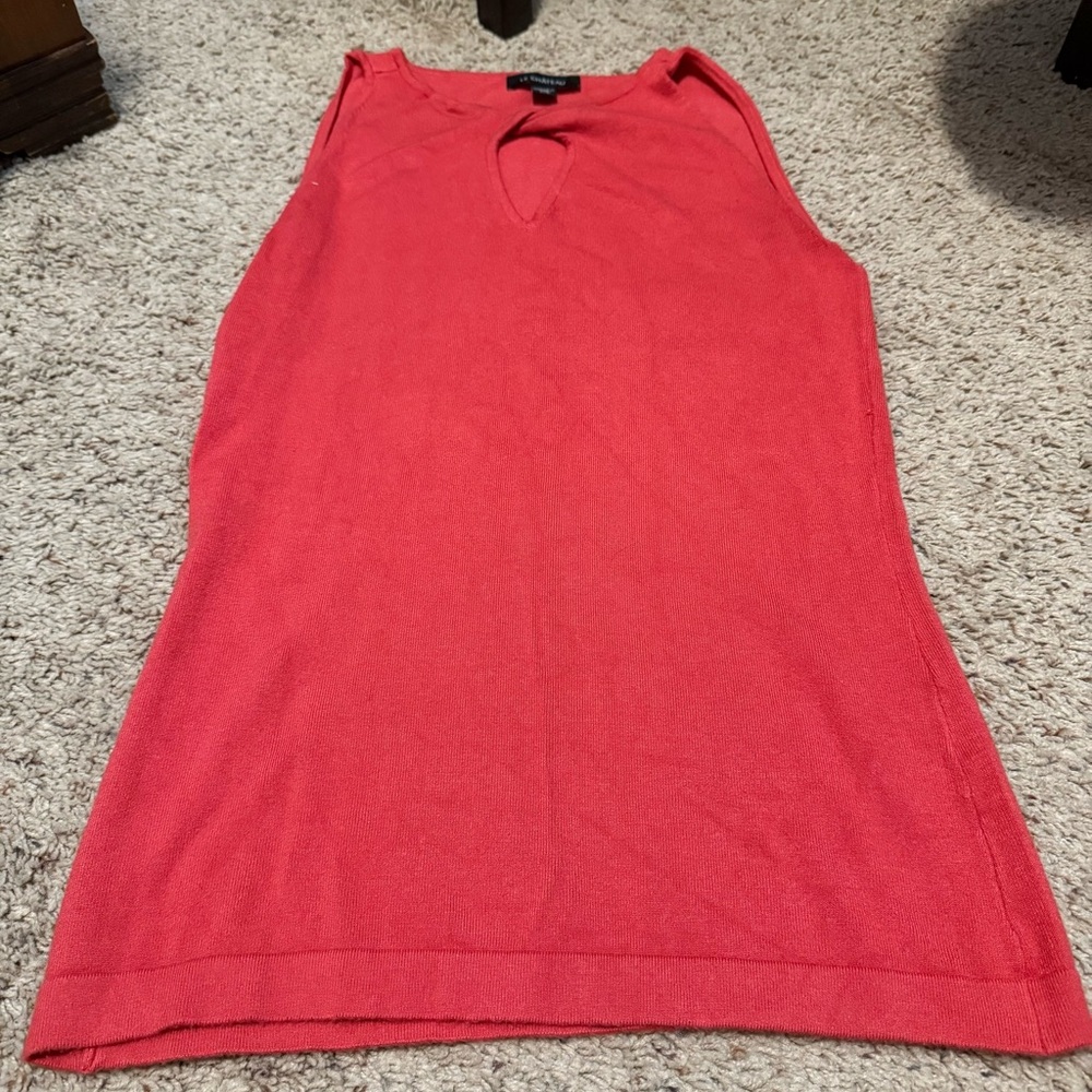 Le Chateau Vibrant Coral Sleeveless Top